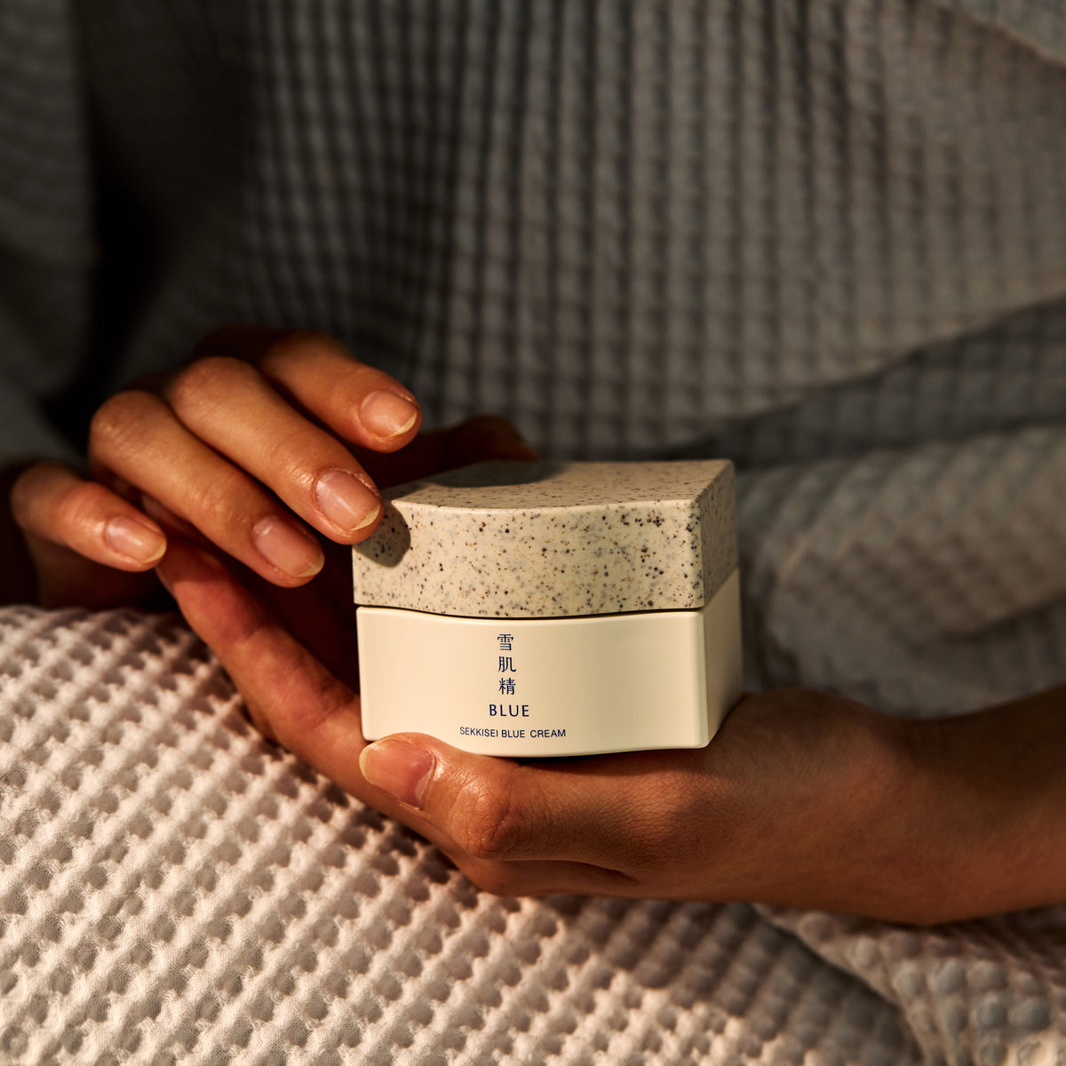 Blue Smooth Hydrating Cream